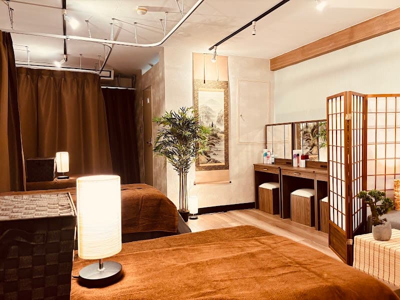 Relaxation Shinshin Shinjuku Store Tokyo photo