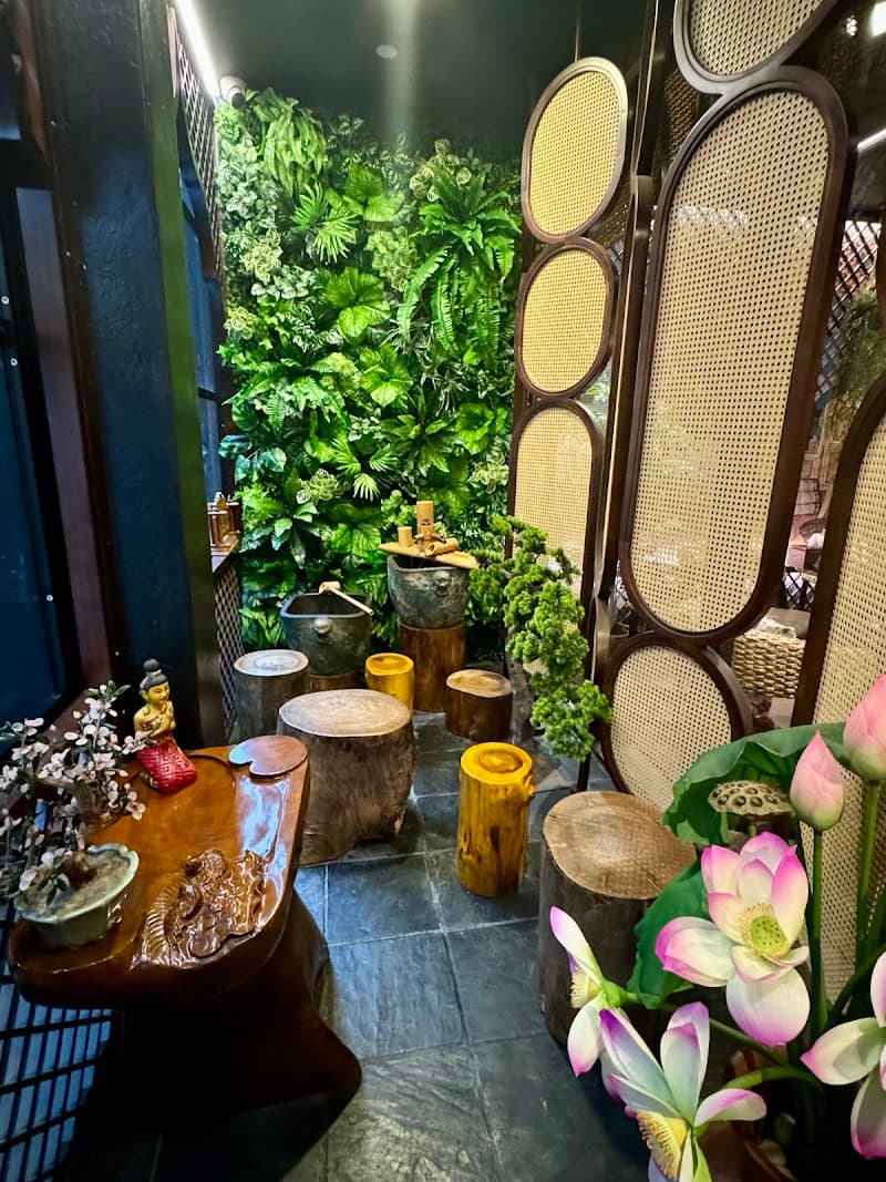 Relaxing Traditional Thai Massage Sydney photo