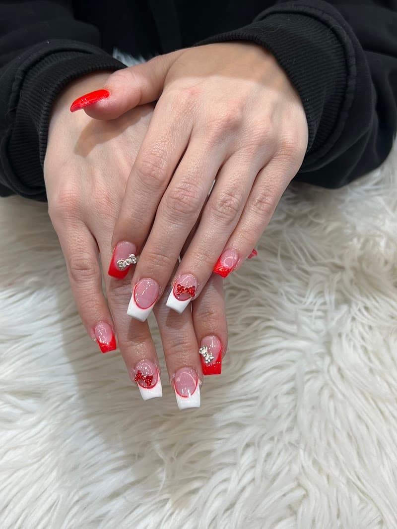 Relay Nail Spa Taylor photo