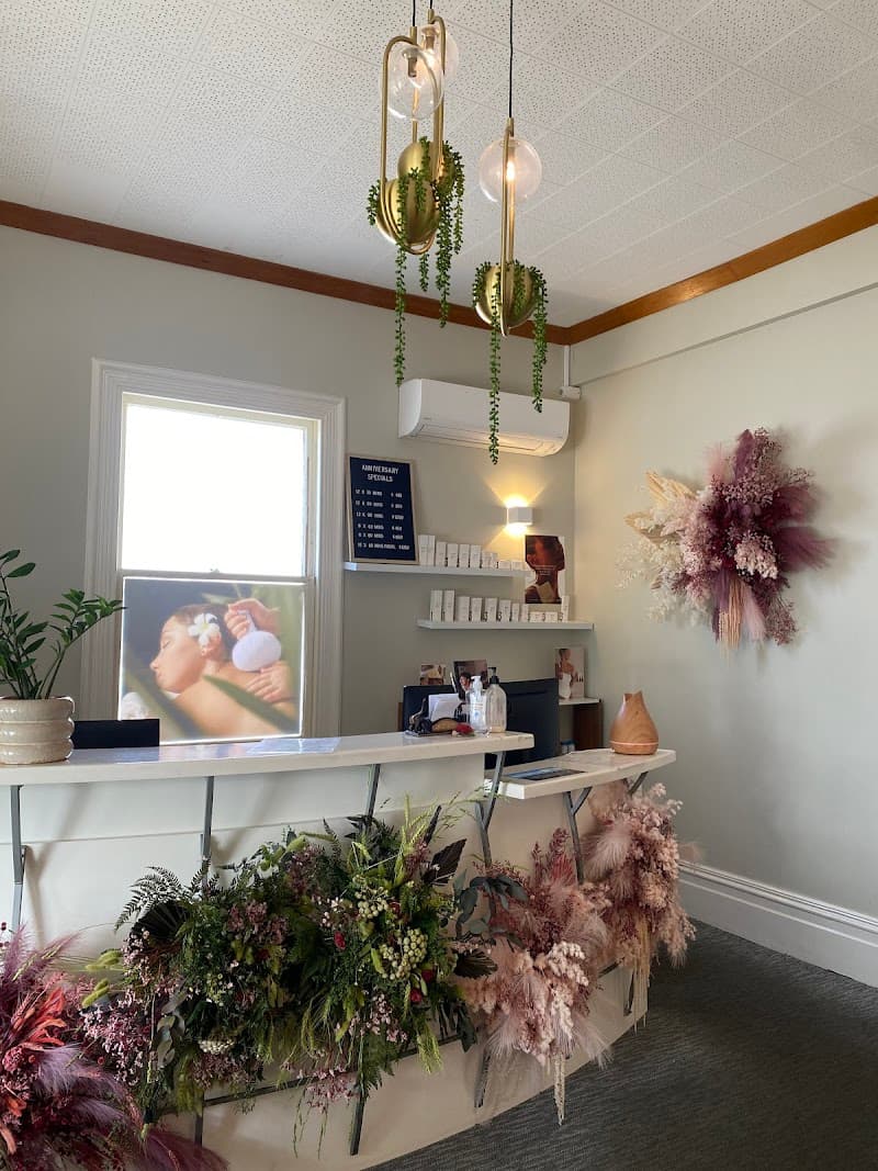 Releaf Massage and Day Spa Napier photo