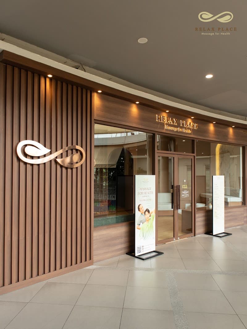 Relux Place Massage Bangkok photo