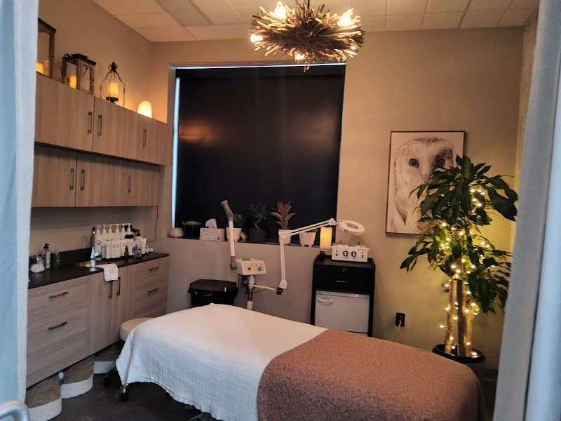 Renew skincare and massage Eagan photo