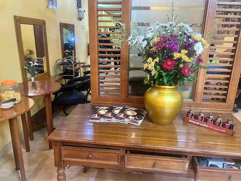 Rengganis Salon and Spa Bogor Kota photo