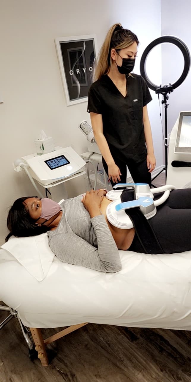 Renouvele Body Solutions Tustin photo
