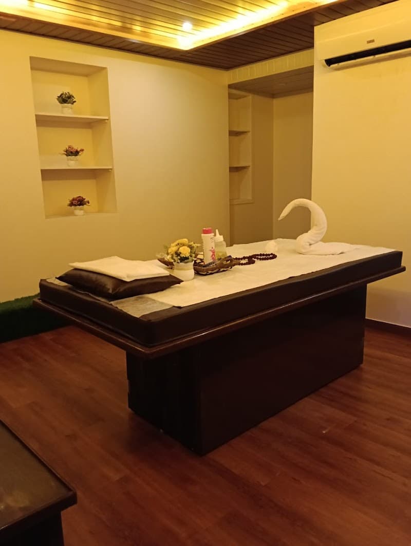 Renovar Massage Spa - Top-Rated Spa In Charni Road Colaba and Fort Mumbai photo