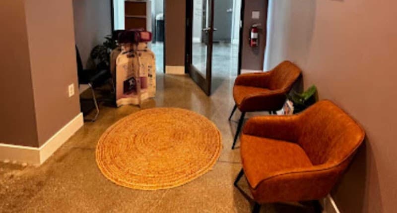 Resplendent Day Spa - Massage Therapy Long Beach photo