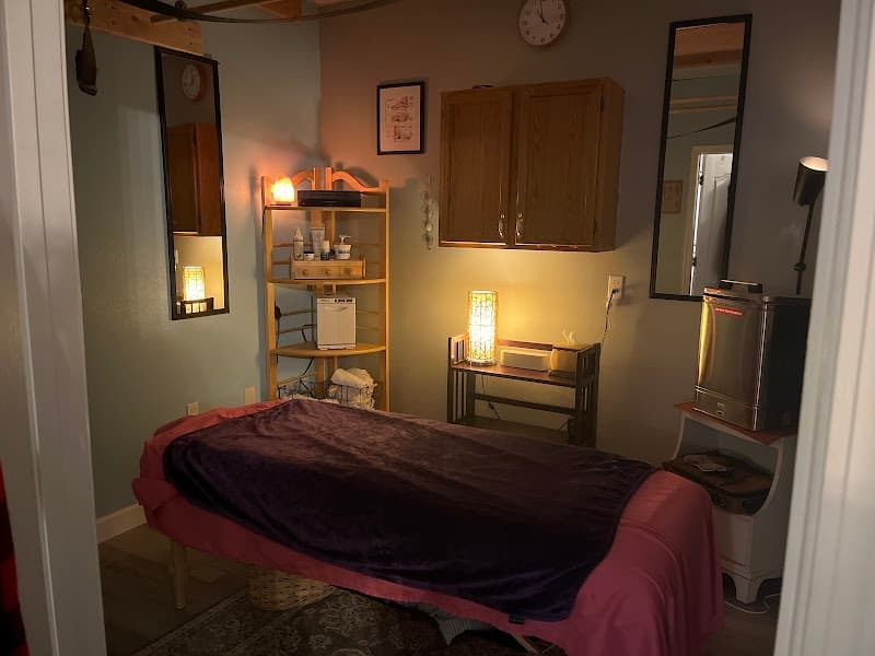 Retreatroom Massage Palmer photo