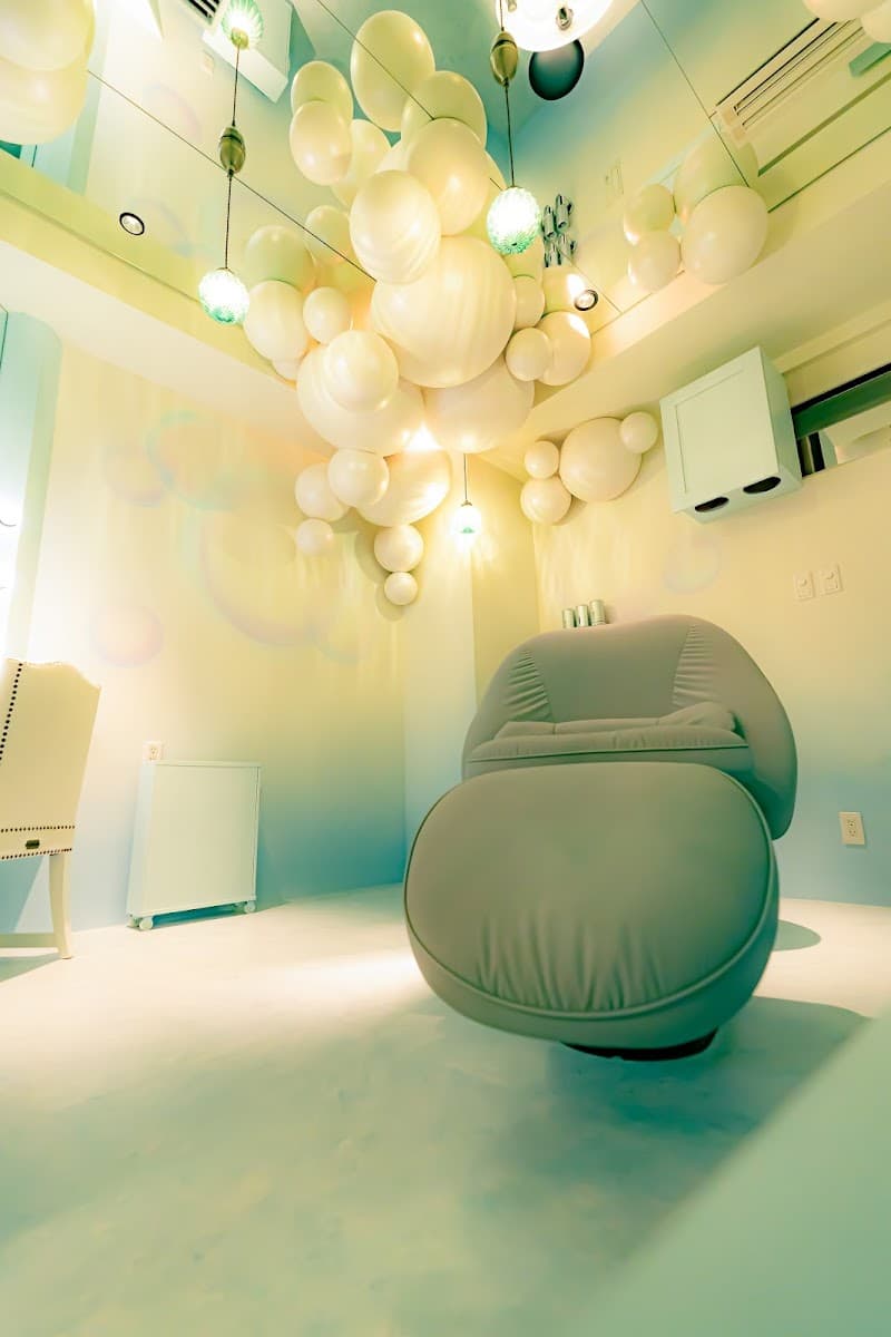 Reve Ginza Cut & Men's Head Spa Chuo City photo