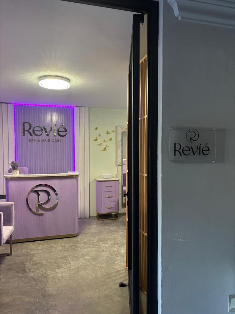 Revié Celaya photo