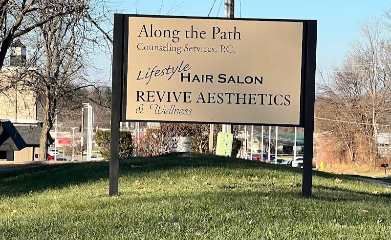 Revive Infrared Detox Sauna Rockford photo