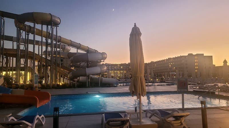 Rewaya Majestic Resort Hurghada photo