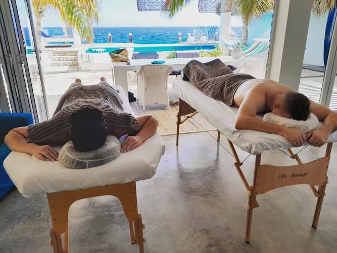 RH massage therapy Willemstad photo