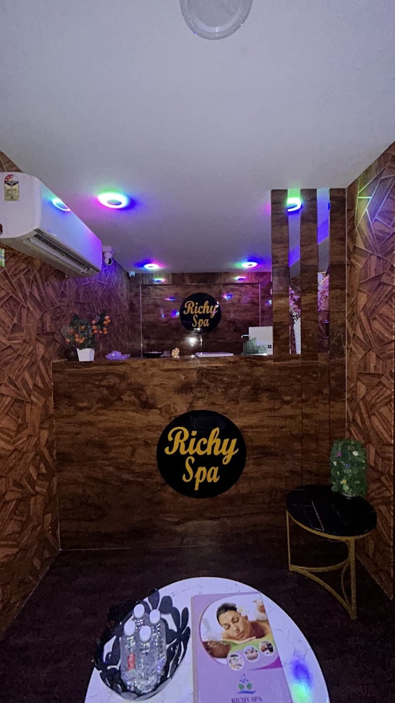 Richy Spa - Best Massage Spa in Byculla Mumbai photo
