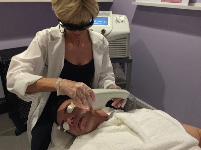 Rinnova Medi Spa New York photo