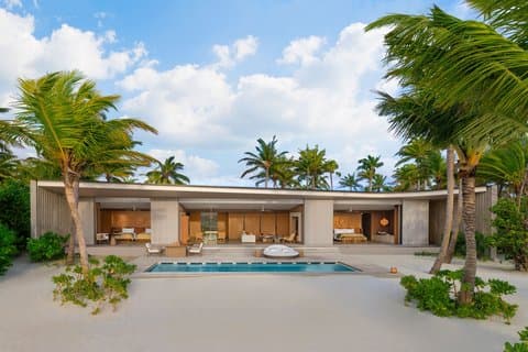 Ritz-Carlton Spa Fari Islands — Resort Spa in North Malé Atoll, Maldives