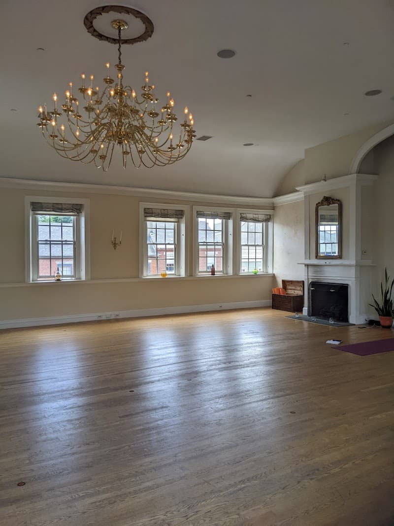 Riverside Massage & Yoga Studios Cohasset photo
