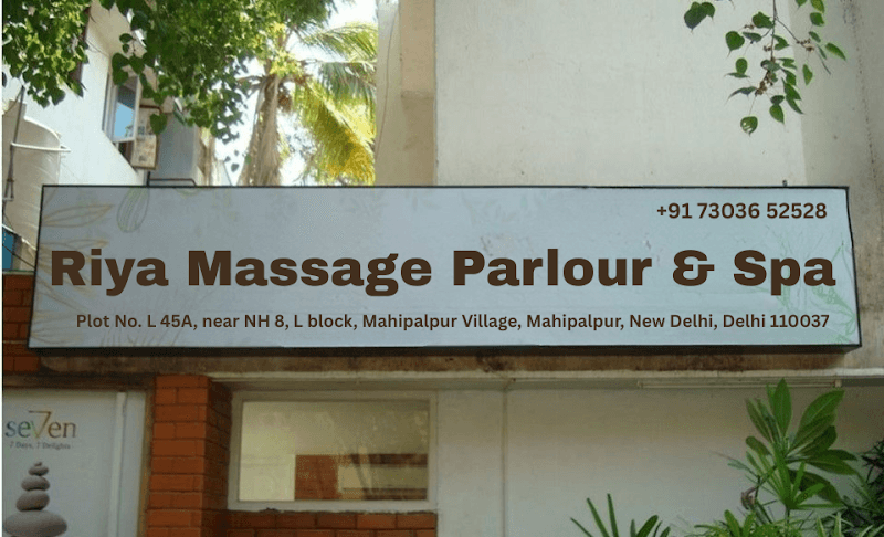 Riya massage parlour Delhi photo