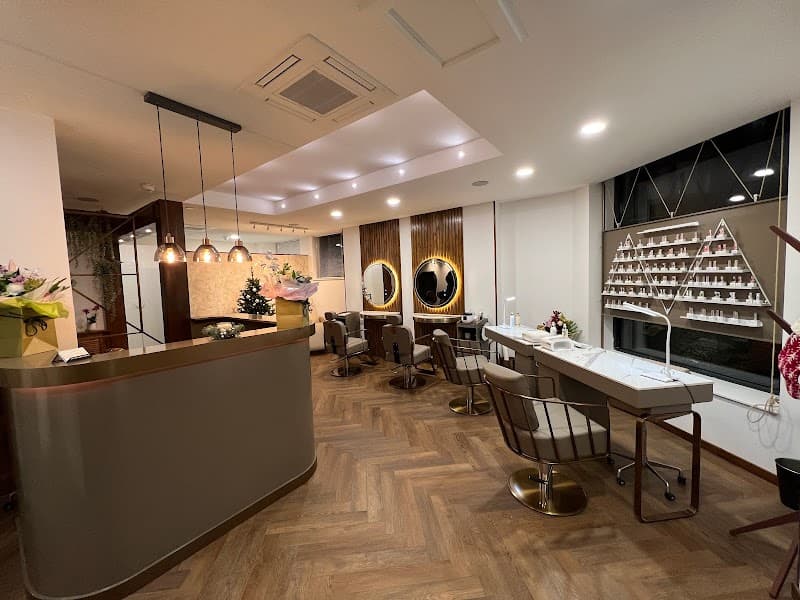 RK Esthetica Glasgow photo