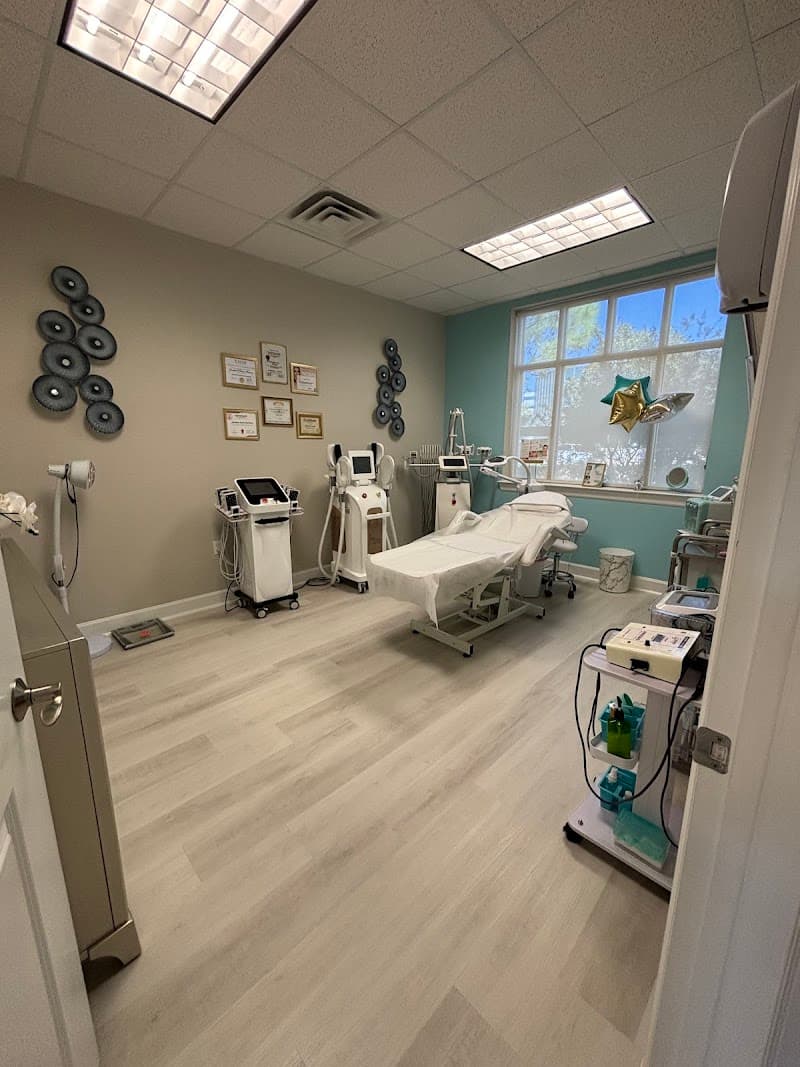 Roma Spa Skincare Salon Deerfield Beach photo