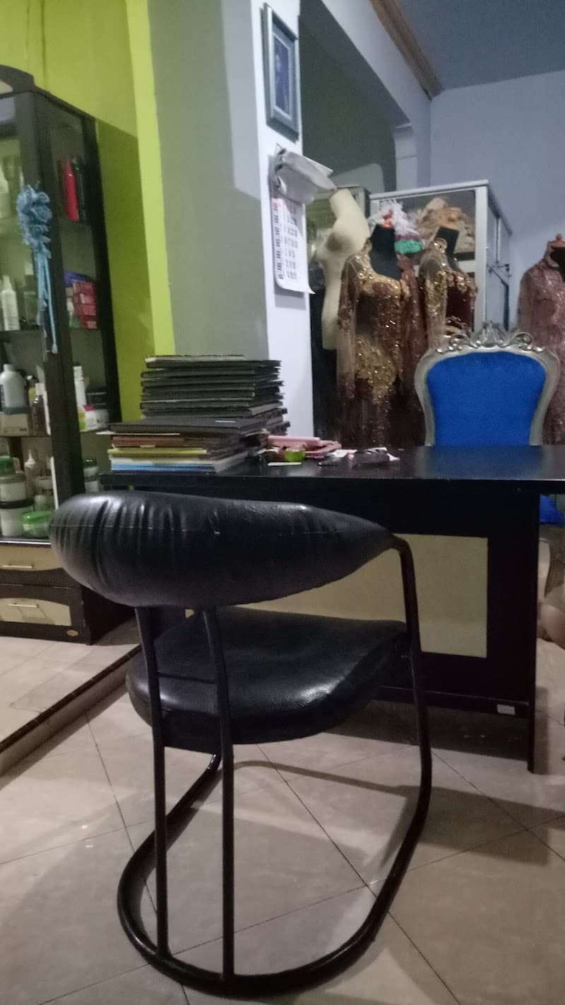 Roni Salon Kediri photo