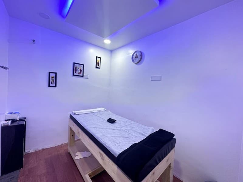 Rootz Wellness Spa Bangalore photo