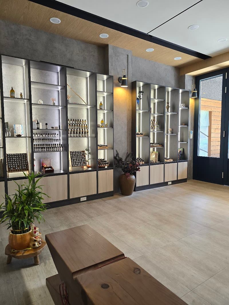 Rosa Aromatherapy Essential Oil Center Kaohsiung City photo