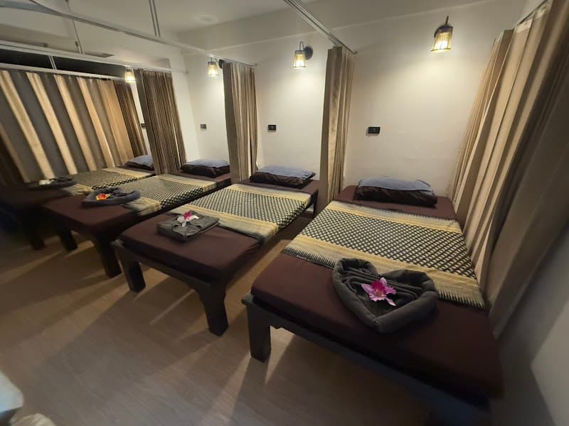 Roscha Health Massage Roi Et photo