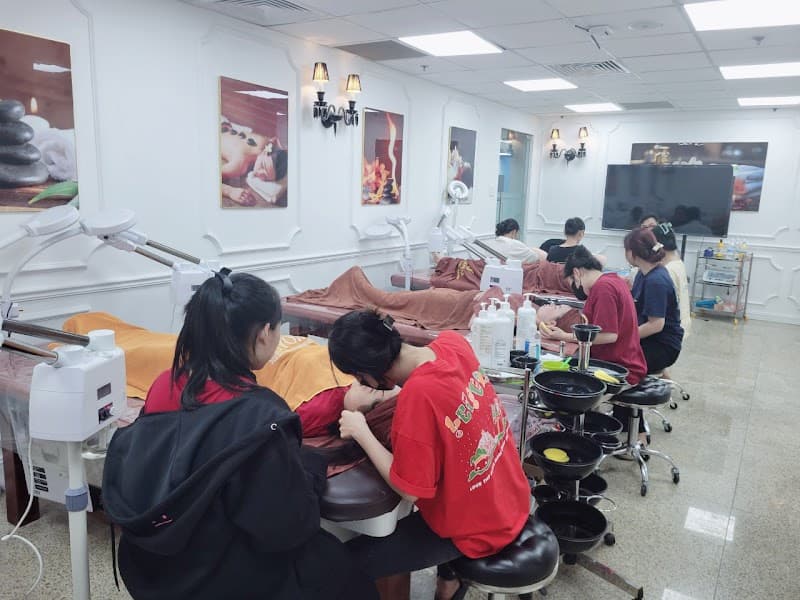 Royal Aroma Beauty Academy Vietnam Quận 8 photo