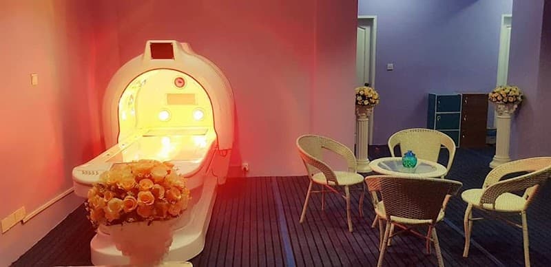 Royal Curves Signature Body Shaping Center Yangon photo