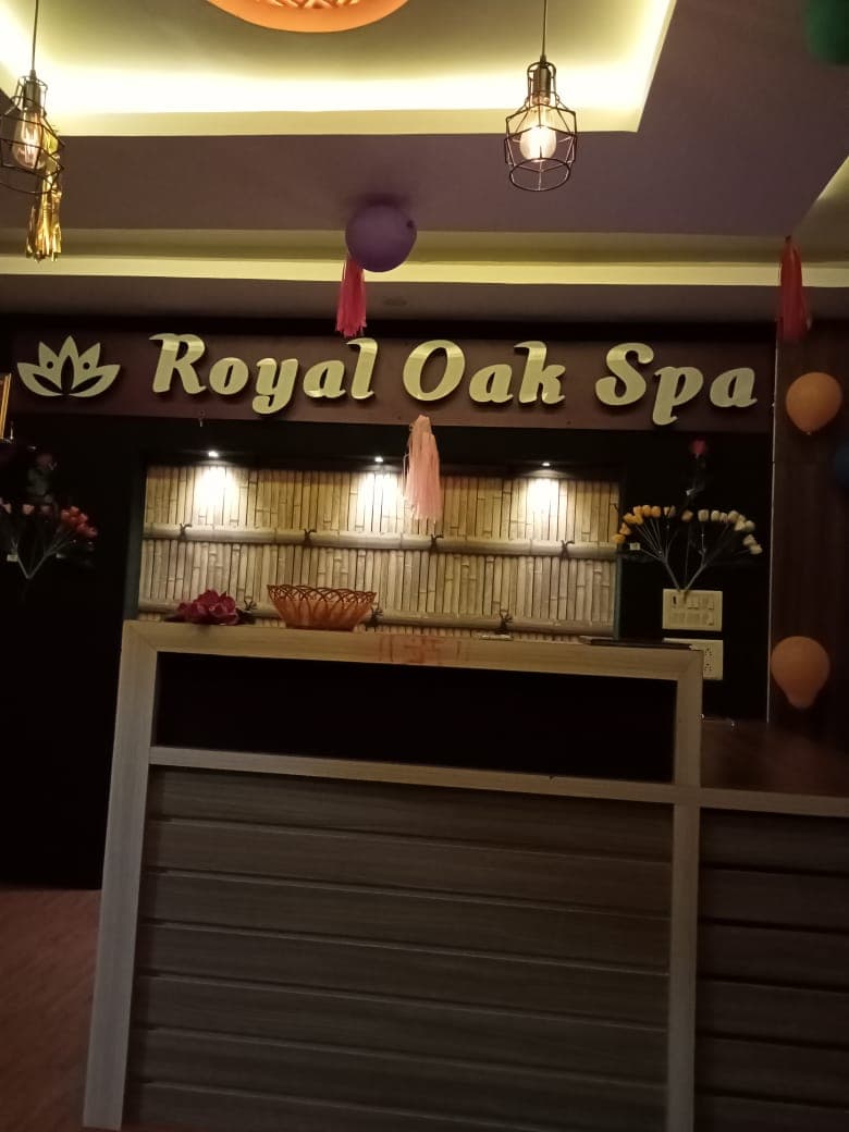 Royal Oak Spa Ahmedabad photo