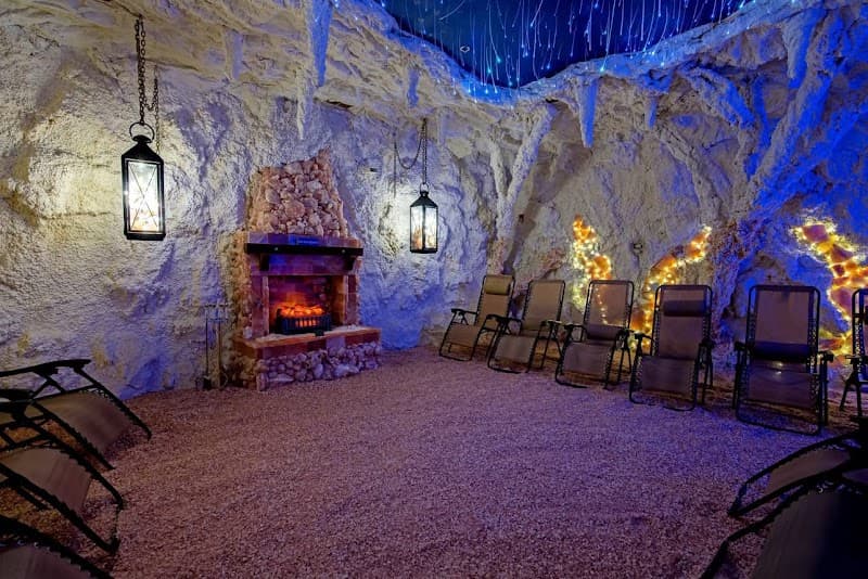 Royal Salt Cave and Spa Frankfort photo