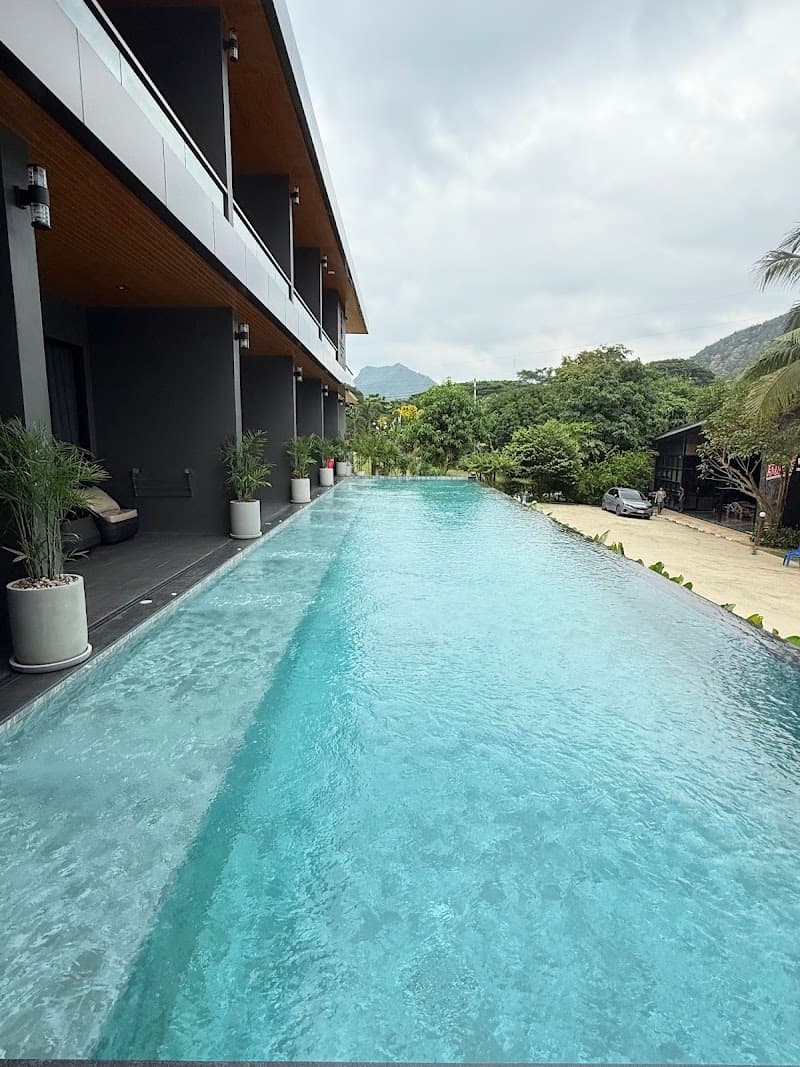 Ruan Waree Bangkok photo