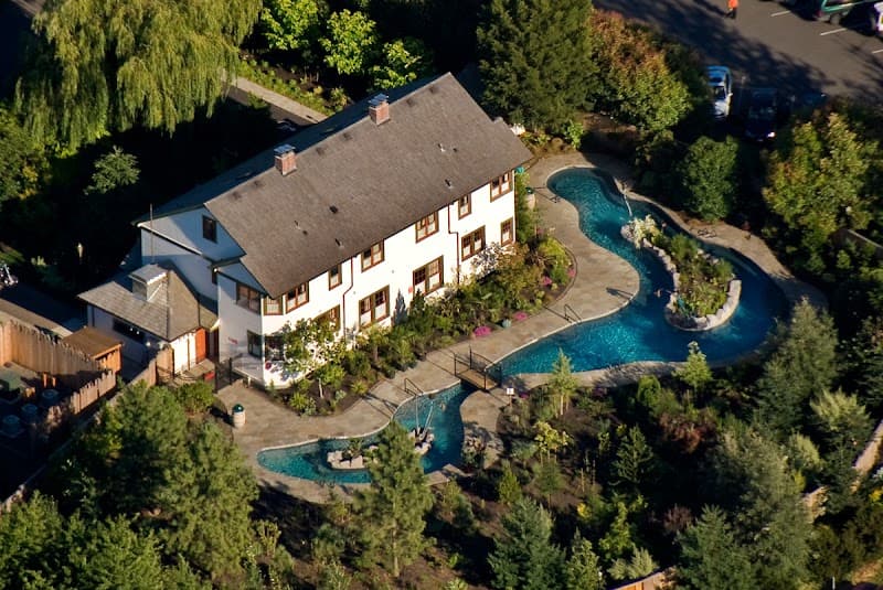 Ruby's Spa Troutdale photo