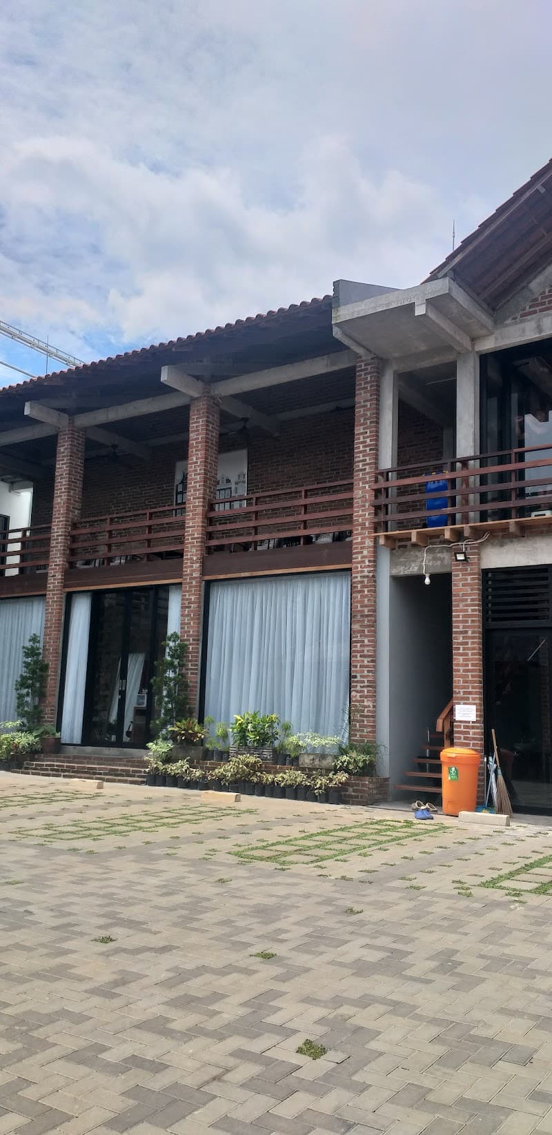 Rumah Flamboyan Depok photo