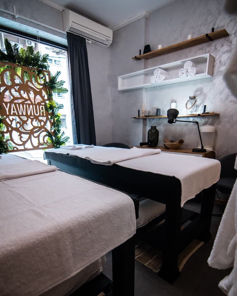 Runway Massage and Training Studio Slavonska 18 photo