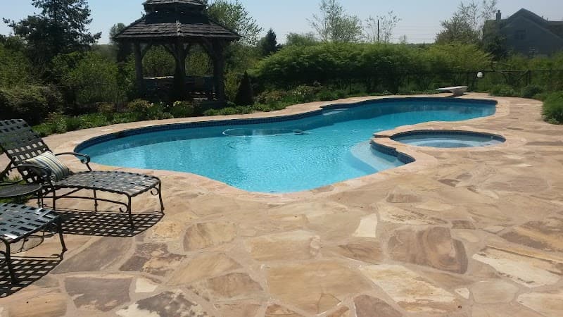 S & R Pool & Spa Inc Martinsville photo