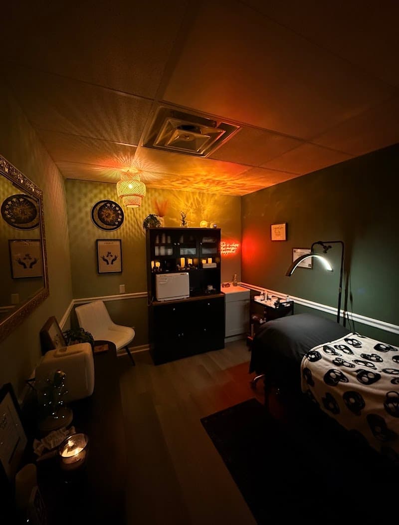 Sacred Skin Lounge Vero Beach photo