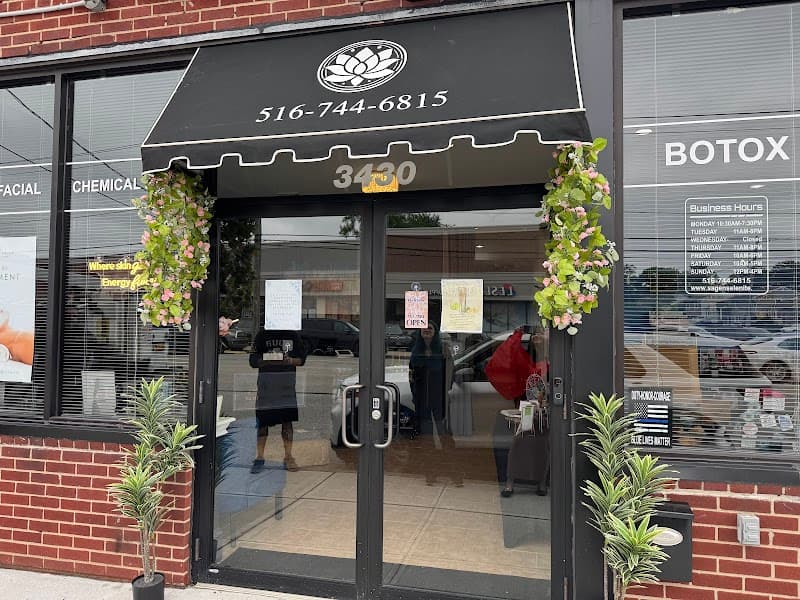 Sage N Selenite Holistic Spa & Boutique Massapequa photo