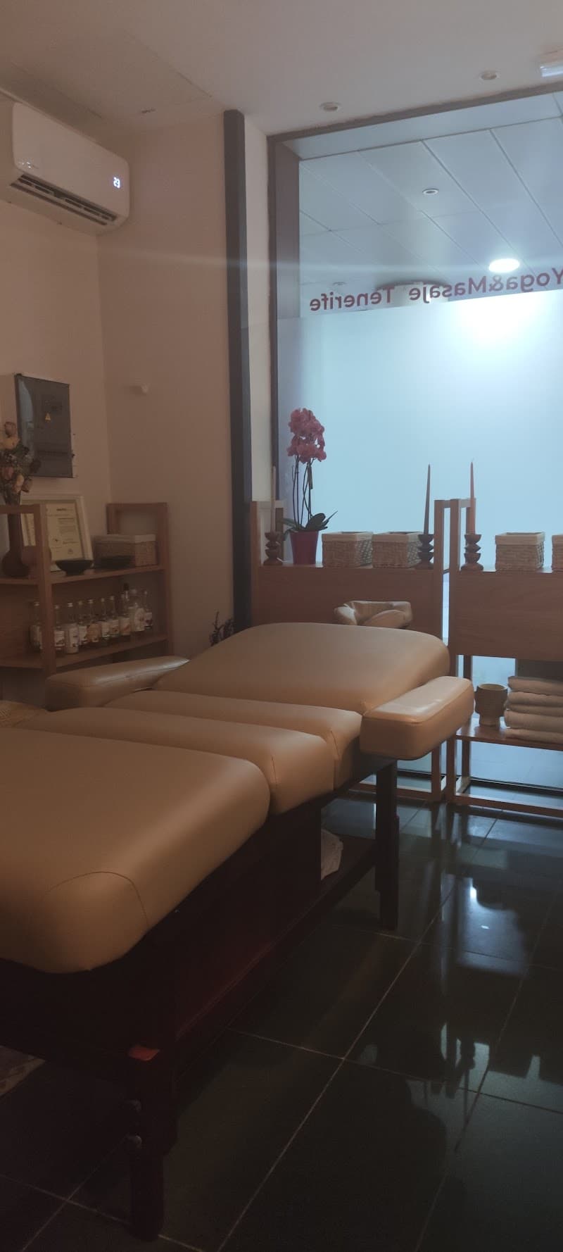 Saint Germain: Masaje, Reiki, Aura-soma Santa Cruz de Tenerife photo