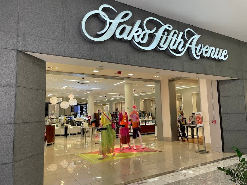 Saks Salon & Spa Tysons Galleria McLean photo