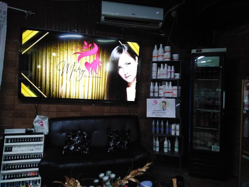 Sala de belleza. BELLA En CASA Limón photo