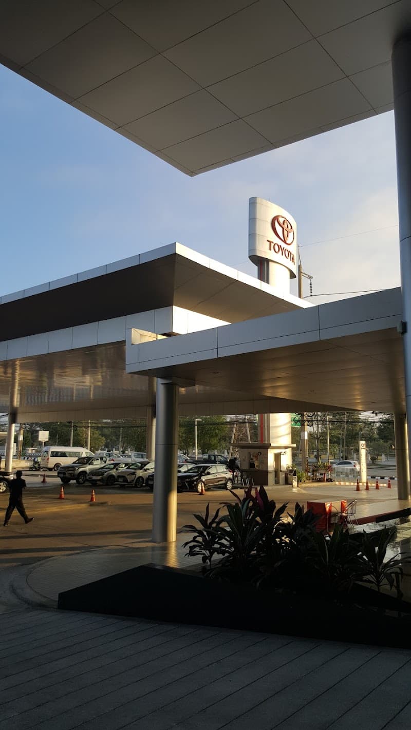 Sale On Dao Toyota Saraburi photo