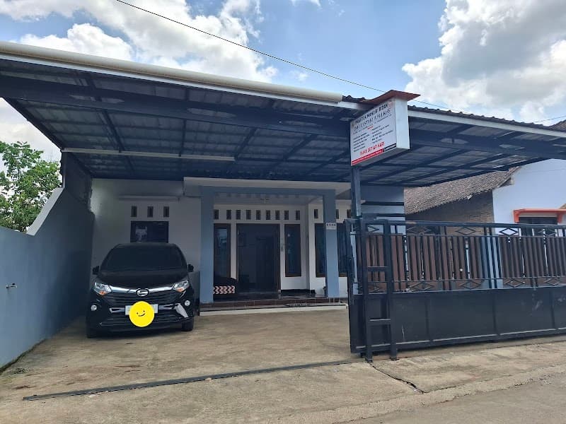 Sallimna Baby School N Spa Magelang photo