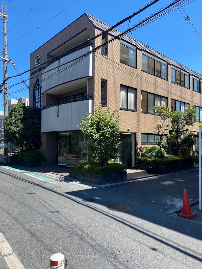 Salon and Academy Gyara Kashihara photo