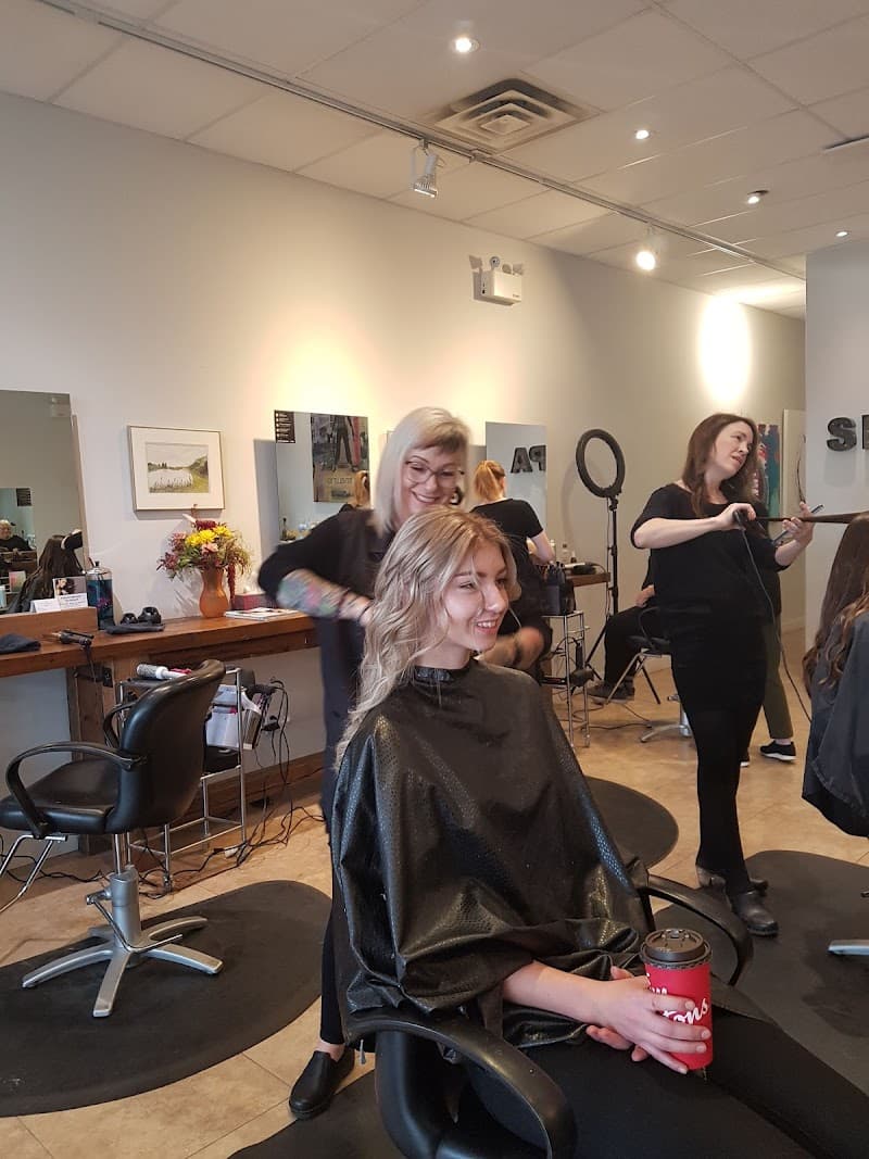 Salon Montage Inc Spruce Grove photo