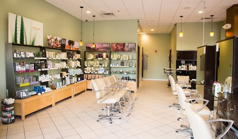 Salon Montage Leesburg photo