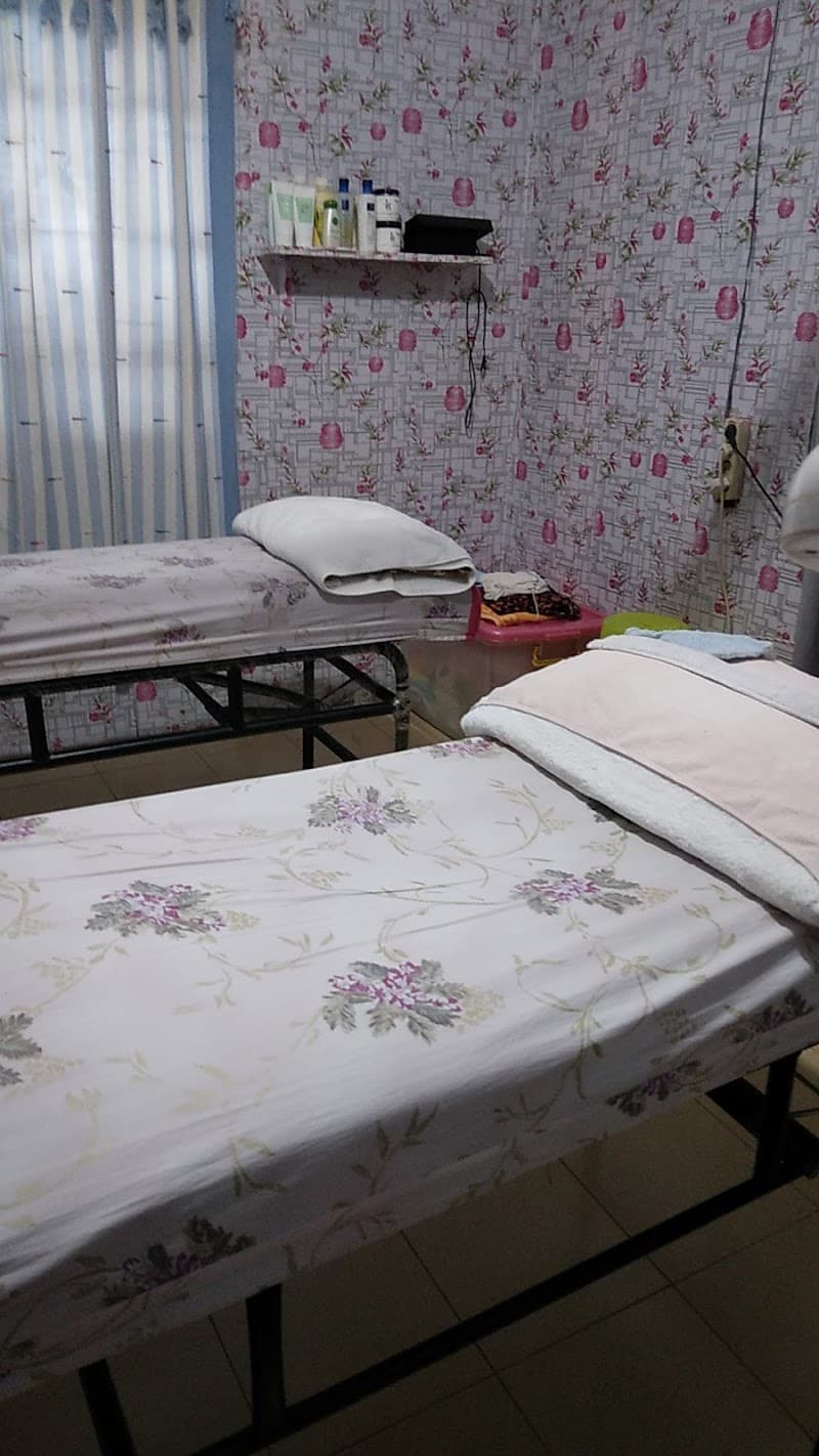 Salon Muslimah Az zahra Bandar Lampung photo