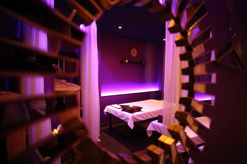 Salon Tairay at metro station Buninskaya Alleya Moscow photo