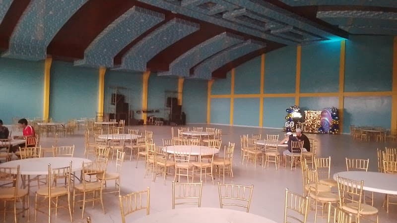 Salón y spa urkupiña Santa Cruz de la Sierra photo