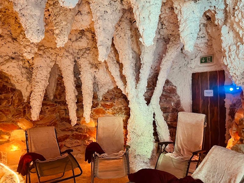 Salzgrotte im Moritzhof Leipzig photo